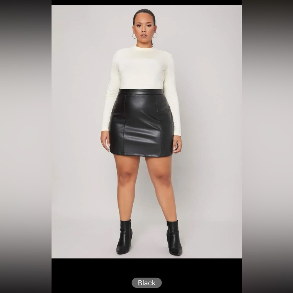 Faux Leather high waisted skirt